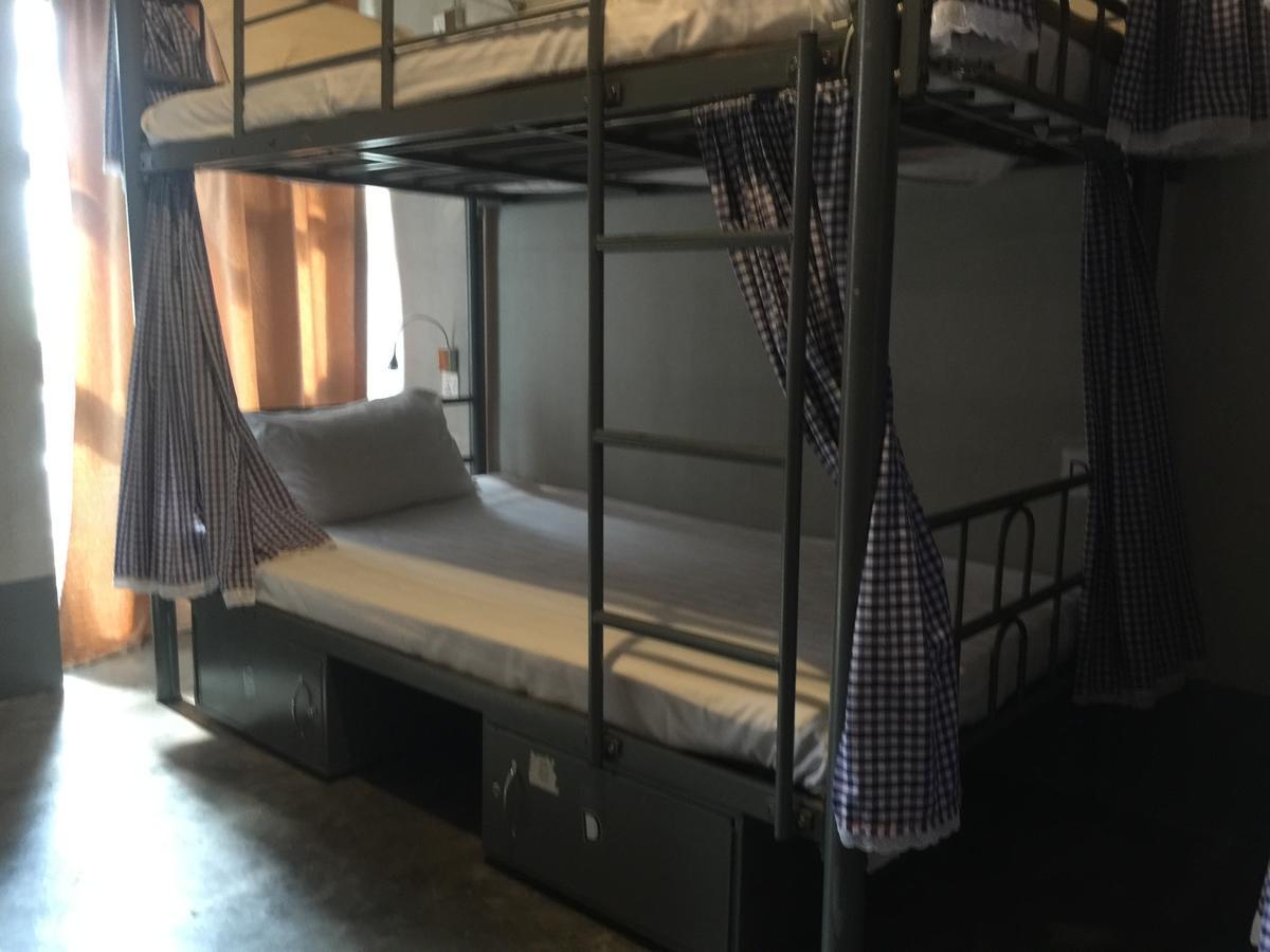 Shwe Yo Vintage Hostel Gyogon Exterior foto