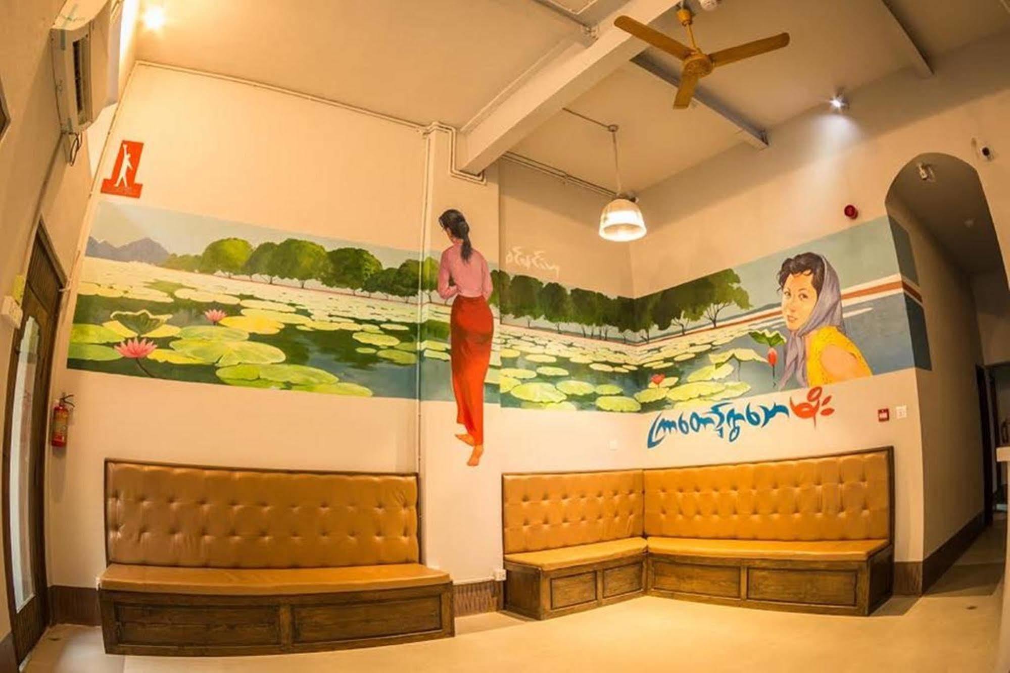 Shwe Yo Vintage Hostel Gyogon Exterior foto