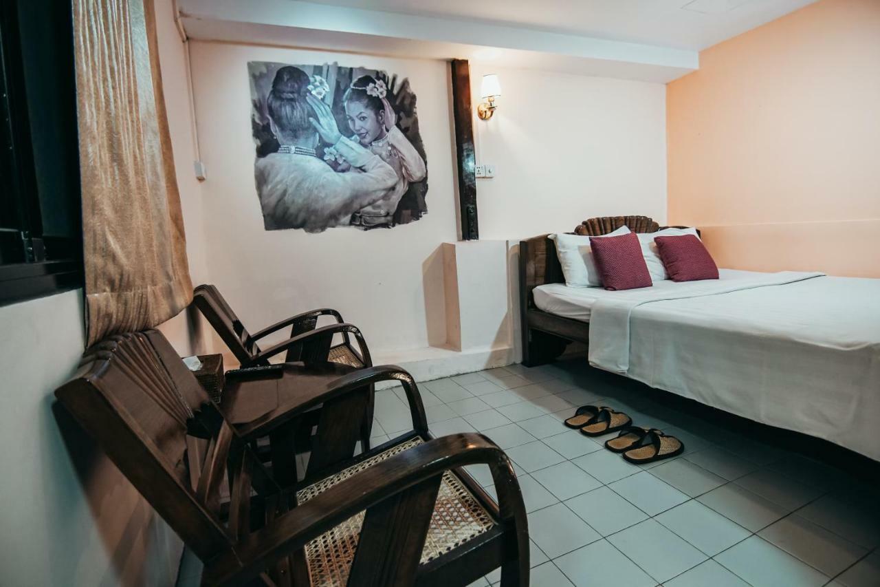 Shwe Yo Vintage Hostel Gyogon Exterior foto