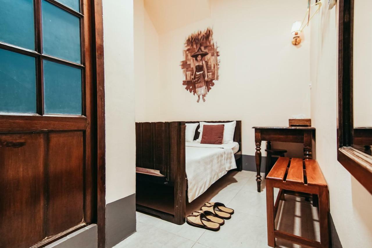Shwe Yo Vintage Hostel Gyogon Exterior foto